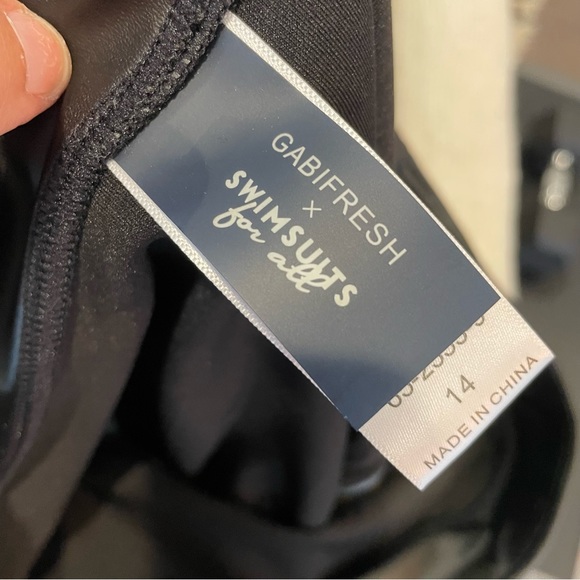 NWT swimsuits for all bikini - Picture 7 of 7